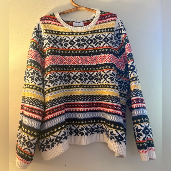 Old navy Women's Multicolor Patterned Sweater💚❤️💛 - Picture 3 of 4
